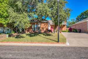 1206 Dorchester Dr (30)