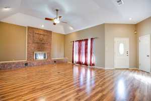 1206 Dorchester Dr (3)