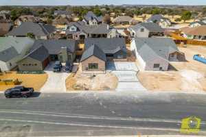 5425 Riviera Lane (37)