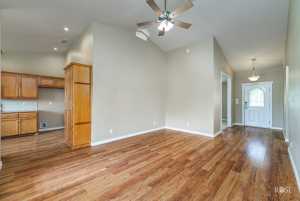 4506 Oak Grove Blvd (18)