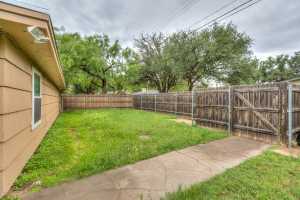 2526 Harvard Ave (18)