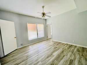 203 E 29th St (13)