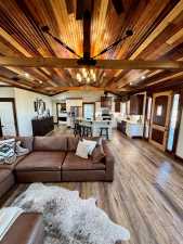 1105 12th St (27)