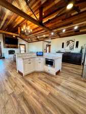 1105 12th St (35)