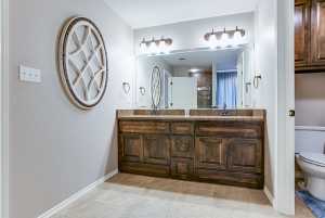 1201 S Crossings Court (25)