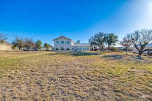 60 Loch Lomond Rd (38)