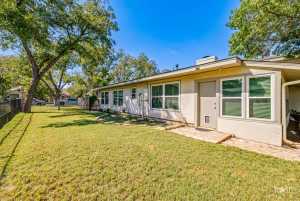 1306 S Monroe St (50)
