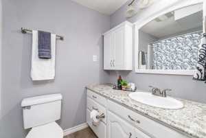 200 E 28th St (15)