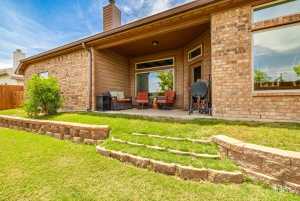 5922 Tarin St (24)