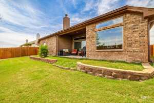 5922 Tarin St (26)