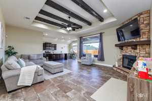 5922 Tarin St (6)