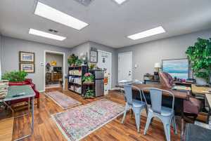 1923 Pecos St (6)