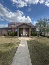 701 E 40th St