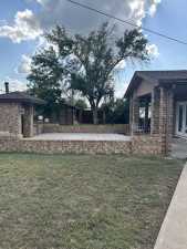 701 E 40th St (28)