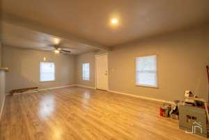 23 E Ave I (5)