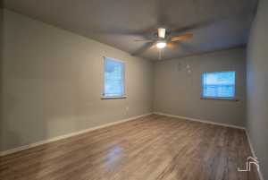 23 E Ave I (6)