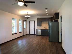 1324 Austin Ave