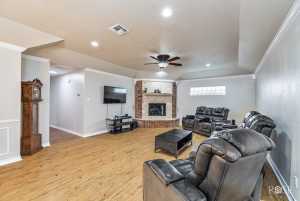 1217 Dorchester Dr (10)