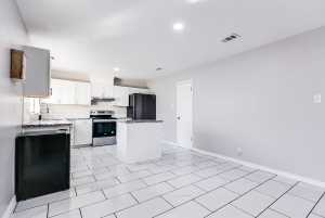 321 Kennedy St (17)