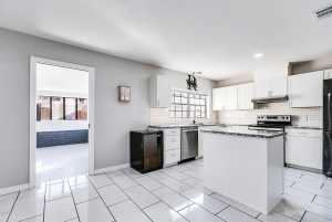 321 Kennedy St (18)