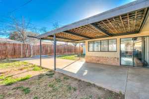 321 Kennedy St (27)