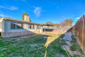 321 Kennedy St (28)