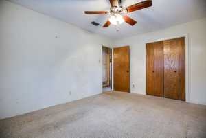 2702 Southland Blvd (24)