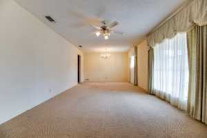 2702 Southland Blvd (6)