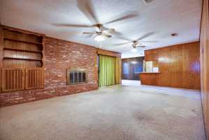 2702 Southland Blvd (8)