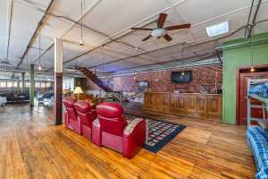 123 S Chadbourne St (11)