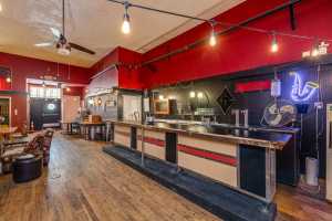 123 S Chadbourne St (16)