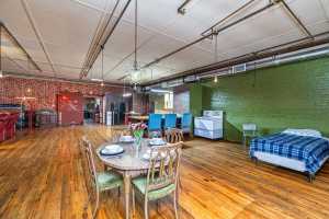 123 S Chadbourne St (30)