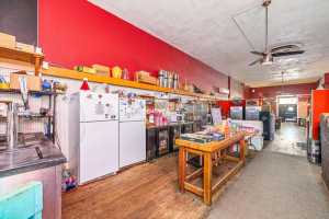 123 S Chadbourne St (43)