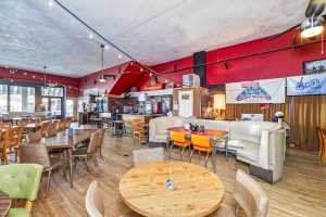 123 S Chadbourne St (55)