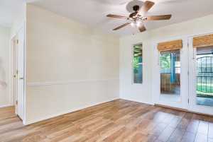 1007 E 42nd St (9)