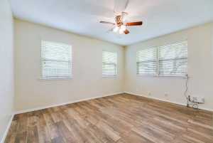 1007 E 42nd St (20)