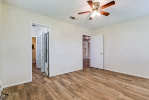 1007 E 42nd St (21)