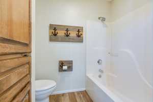 1007 E 42nd St (24)