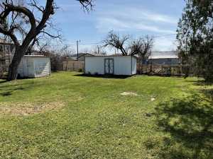 709 E Harris Ave (13)