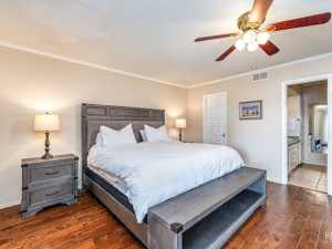 220-J Twohig Ave (22)