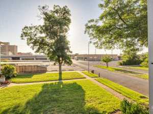 220-J Twohig Ave (23)