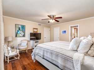 220-J Twohig Ave (28)