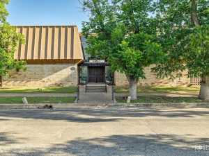 220-J Twohig Ave (5)