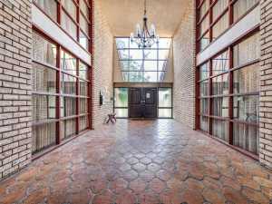 220-J Twohig Ave (8)