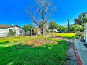 903 N 4th St (6)