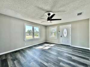 903 N 4th St (7)