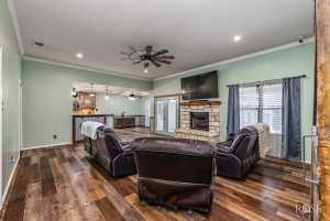 4121 Huntleigh Dr (5)