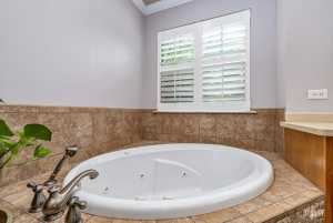 5531 Woodbine Lane (26)