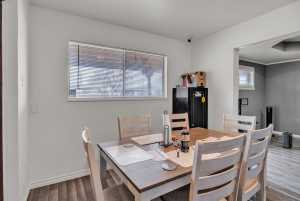 1917 Chapman St (11)