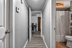 1917 Chapman St (12)